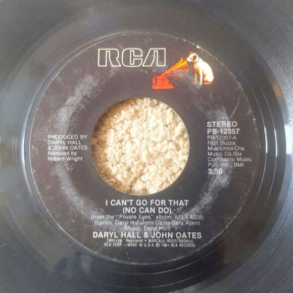 Daryl Hall & John Oates - I CAN'T GO FOR THAT/UNGUARDED MINUTE 45' Vinyl PRE-OWN - Picture 1 of 3